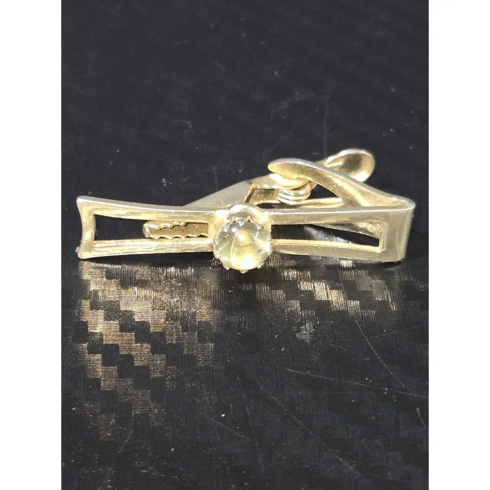 Gold Tone W/ Clear Glass Stone Tie Clip